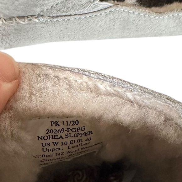 OLUKAI Nohea Shearling-Lined Nubuck Suede Slipper in pale grey - Picture 8 of 9